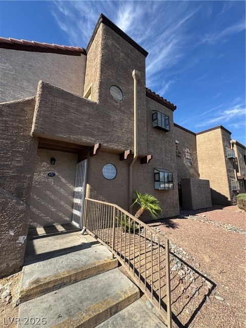 2985 Juniper Hills Boulevard - Photo 1