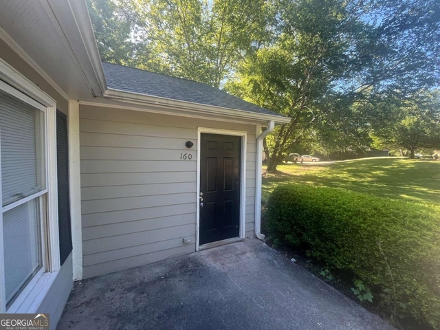 160 Fair Oaks Drive - Photo 1