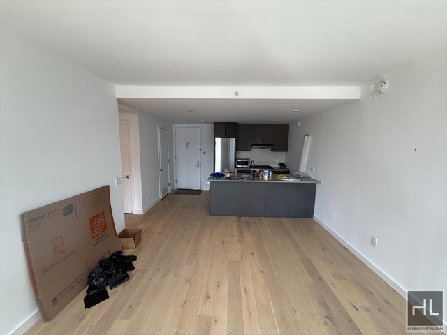 Northern Boulevard - Photo 1