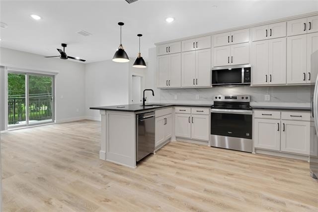 408 Foch Street - Photo 1