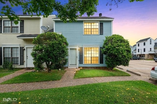 236 Settlers Park Drive - Photo 1