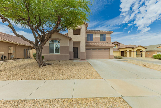 16746 W Adams Street - Photo 1