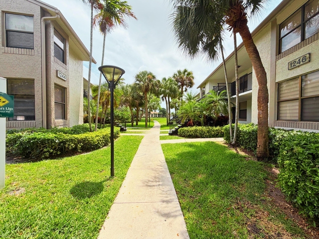 1244 S Military Trail - Photo 1