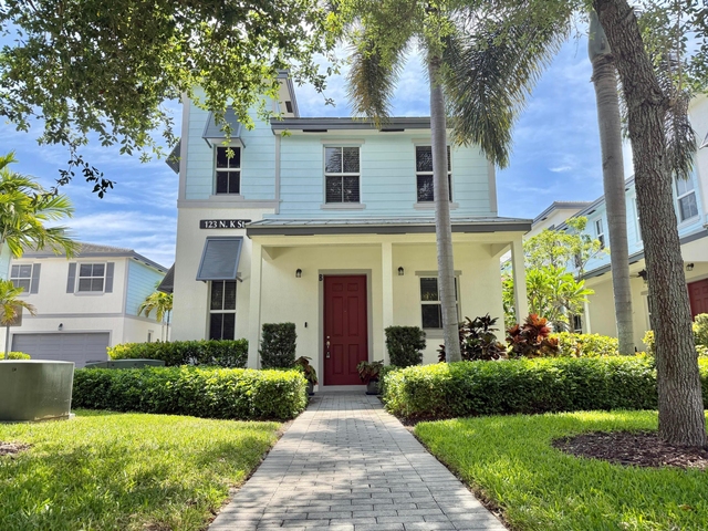 123 N K Street - Photo 1