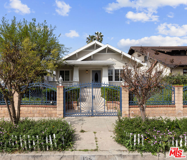 135 S Dillon Street - Photo 1