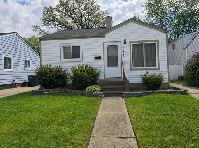 27392 Osmun Street - Photo 1