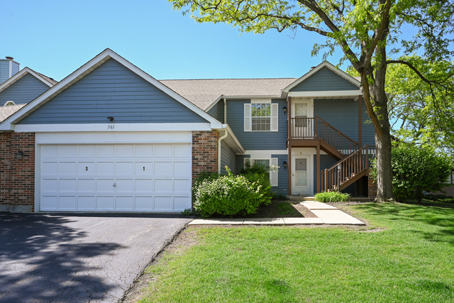 363 Pembroke Lane - Photo 1