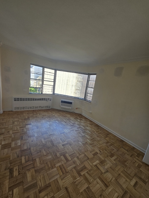 Madison avenue & 88th street - Photo 1