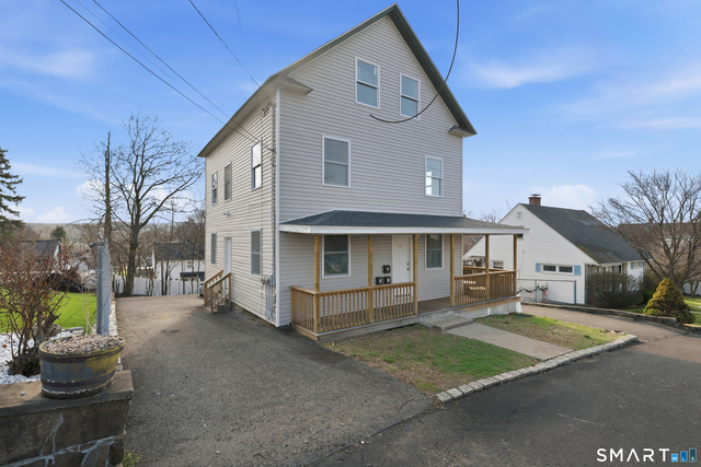 23 Dunn Avenue - Photo 1