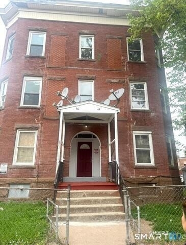46 Bond Street - Photo 1