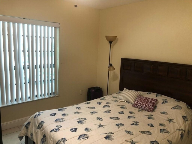 10411 N Kendall Drive - Photo 1
