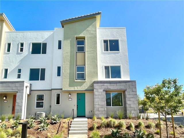 27073 Tanager Lane - Photo 1
