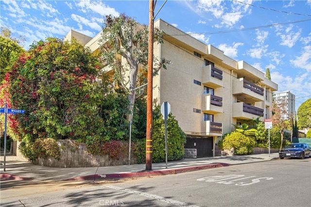 9025 Keith Avenue - Photo 1