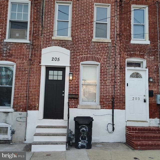 205 Porter Street - Photo 1