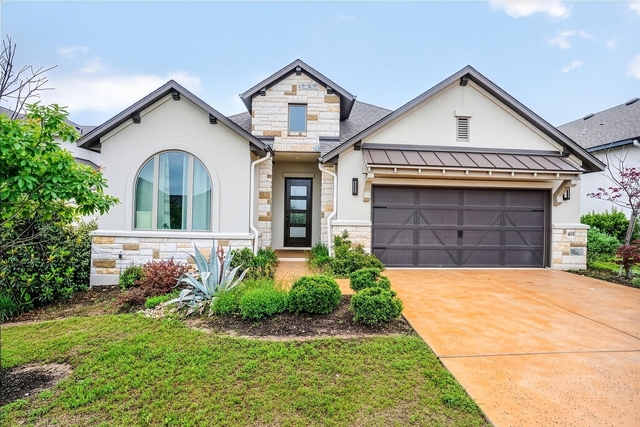 402 Gulfton St - Photo 1