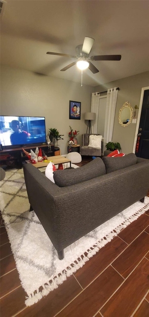 7301 Karnes Street - Photo 1