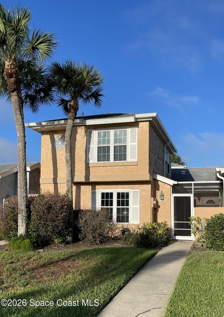 1495 Malibu Circle Ne - Photo 1