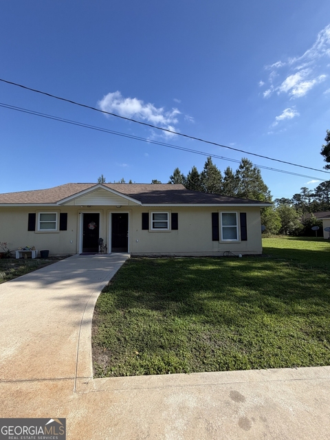 707 Lawnwood Avenue - Photo 1