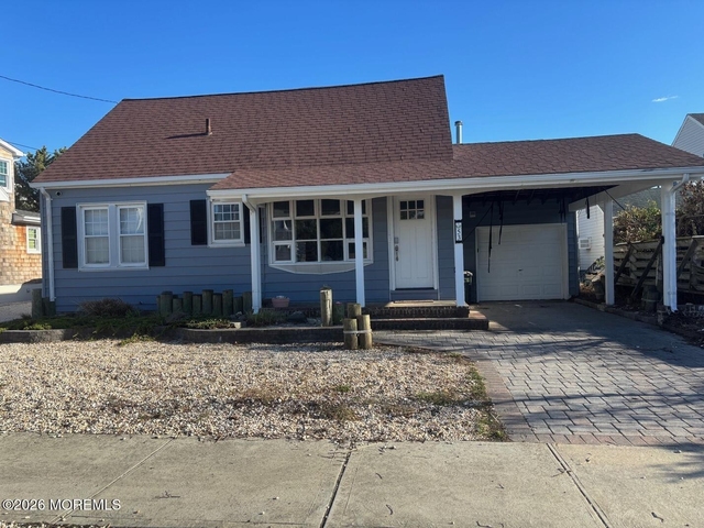53 C Street - Photo 1
