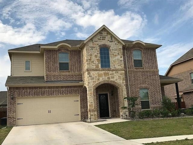 1616 Signature Drive - Photo 1