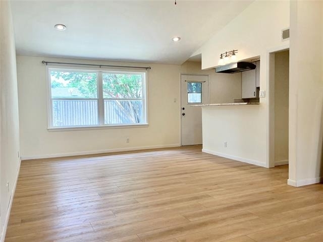 802 Kingswood Avenue - Photo 1