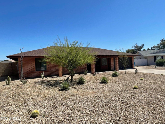 13243 N 47th Place - Photo 1