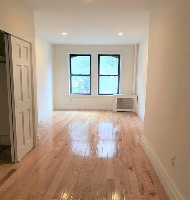 42 Hicks Street - Photo 1