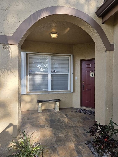 1888 Sw 53rd Avenue - Photo 1
