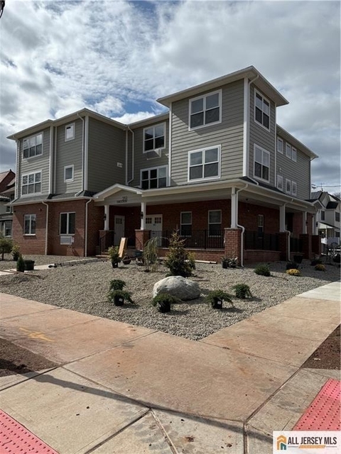 251 Livingston Avenue - Photo 1