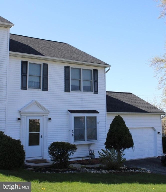 24 Ovelton Avenue - Photo 1