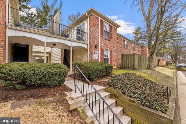 126 Berwick Place - Photo 1