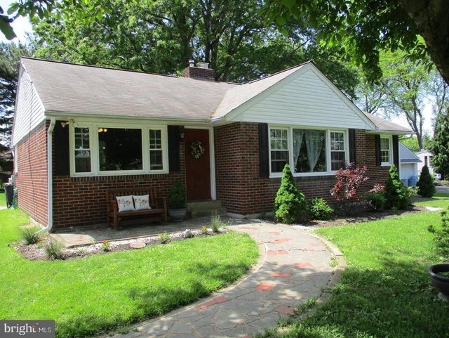 52 Paisley Road - Photo 1