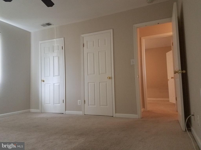 2500 Markham - Photo 1