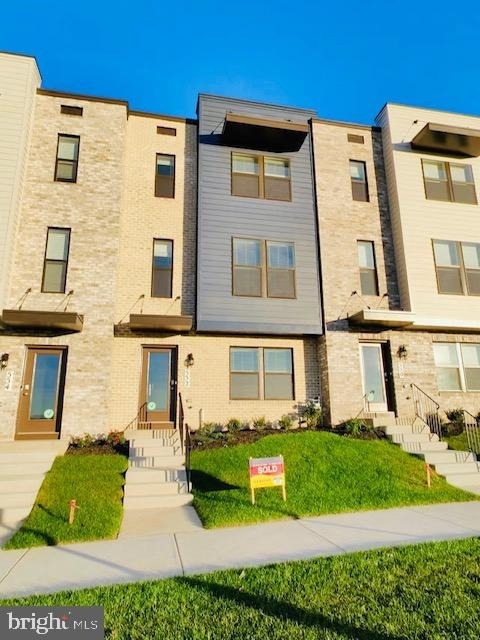 552 Union Street - Photo 1
