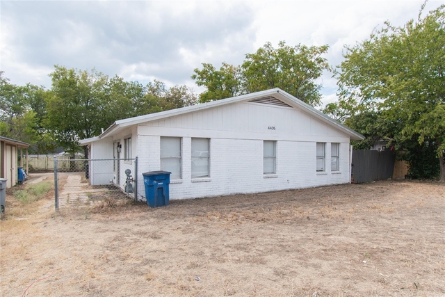 4405 Teri Rd - Photo 1
