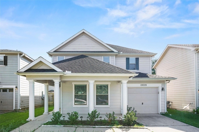 19039 Remington Park Drive - Photo 1