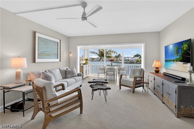 3400 Gulf Shore Boulevard N - Photo 1