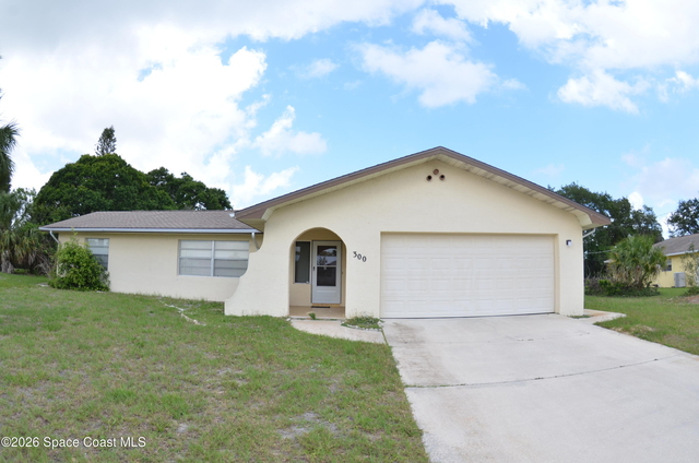 300 Darrow Avenue - Photo 1