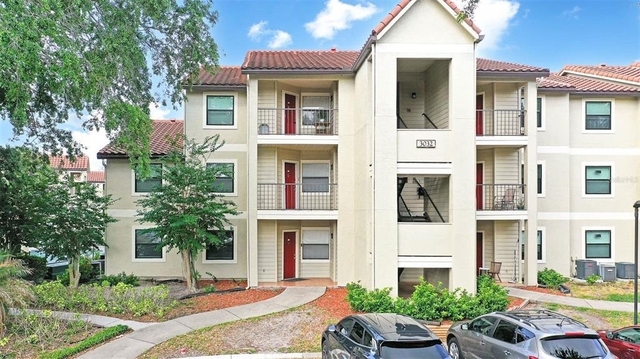 3032 Parkway Boulevard - Photo 1