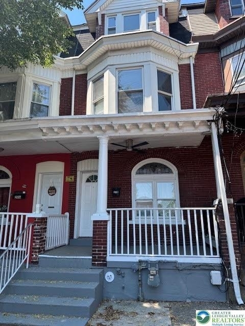 208 Ridge Avenue - Photo 1