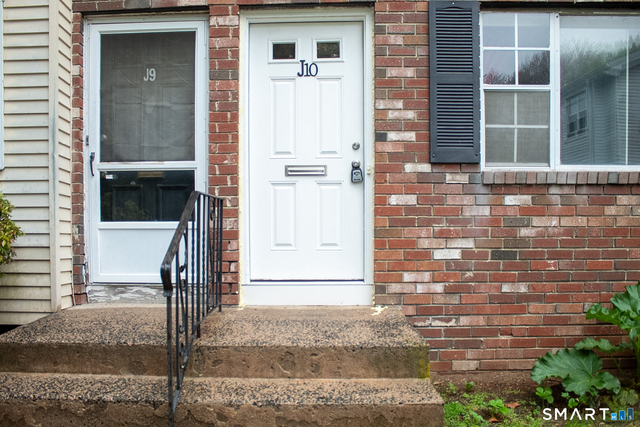 10 Georgetown Drive - Photo 1