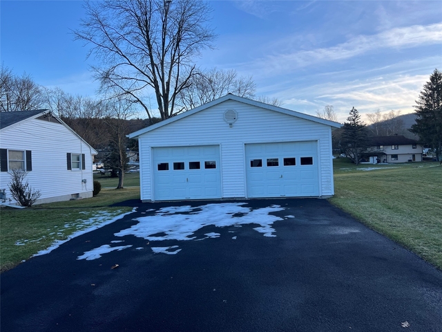 3116 Burris Road - Photo 1