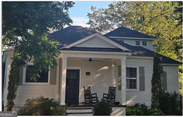 1579 Vesta Avenue - Photo 1