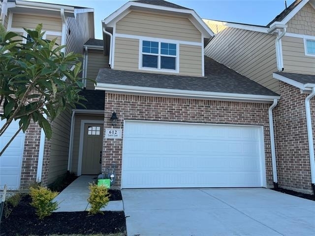 612 Laurel Lane - Photo 1