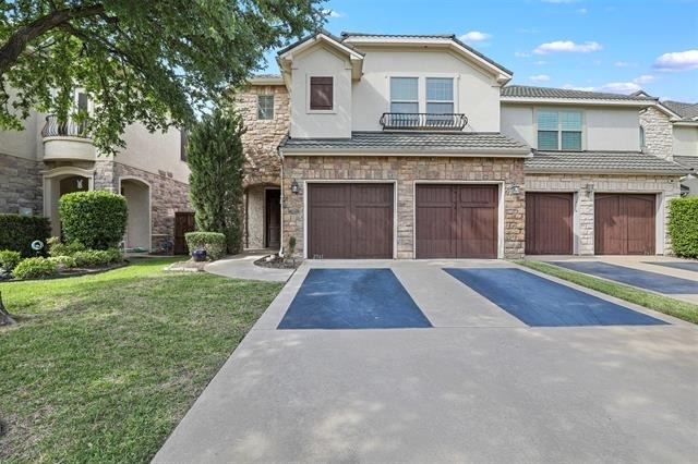 2561 Fountain Cove - Photo 1