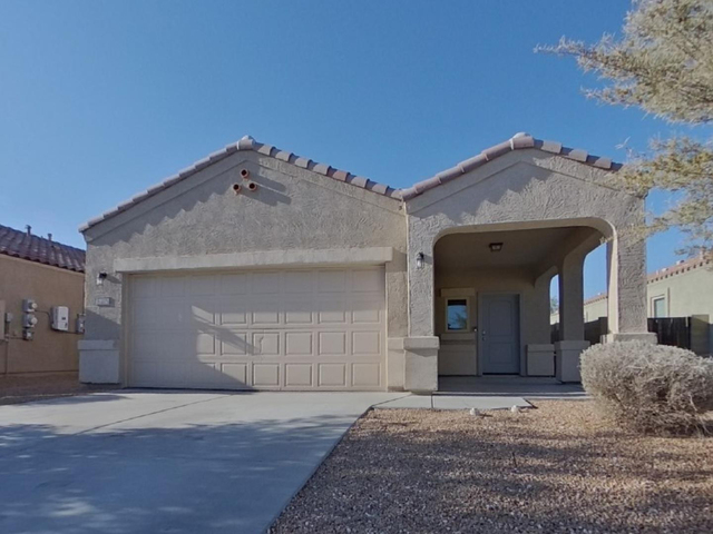 117 S 125th Avenue - Photo 1