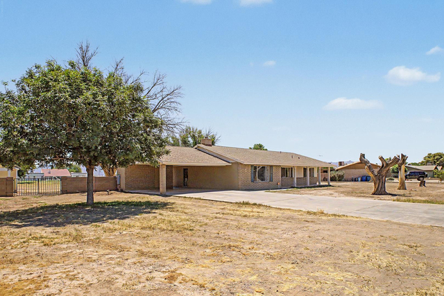 5133 W Mcneil Street - Photo 1