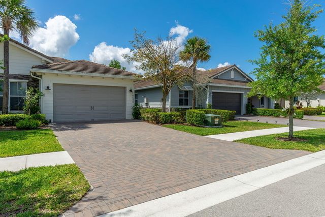 19546 Weathervane Way - Photo 1