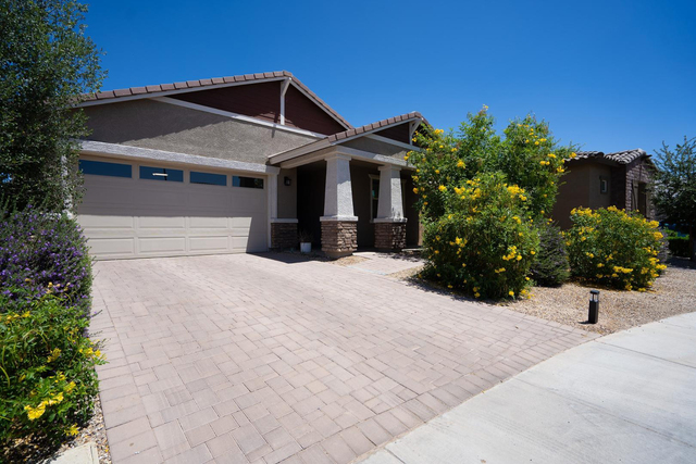 4607 S 111th Drive - Photo 1