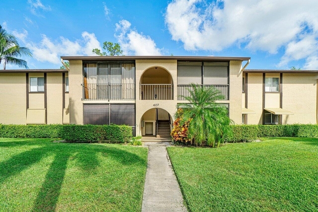 407 Pine Glen Lane - Photo 1